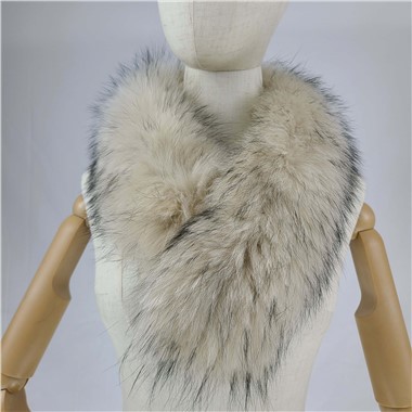 Wasbeer bont kraag sjaal